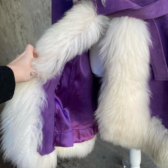 RARE Vintage 1960s Lilli Ann Purple Shearling Fur Coat - Picture 4 of 8